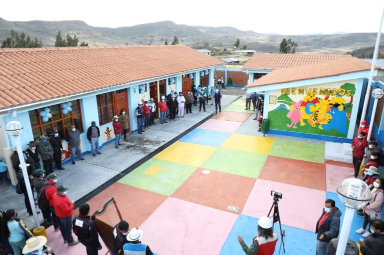 INSTITUCIÓN-EDUCATIVA-provincia-de-Paucar-del-Sara-Sara