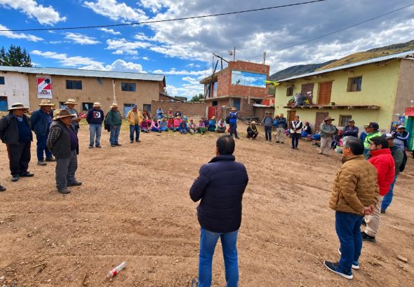 Apurímac Ministerio de Energía y Minas generó espacio de diálogo en comunidad Pisaccasa