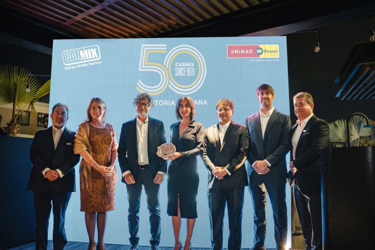 Carmix celebra 50 años de operaciones y 26 como representada de Unimaq